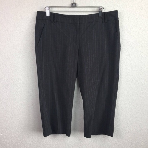NEW YORK & CO Charcoal Striped Dress Crops Sz 8 - Picture 1 of 6